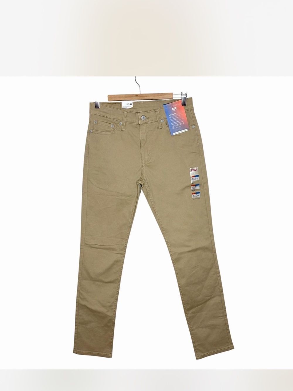 Levi's Slim Straight Khaki Jeans